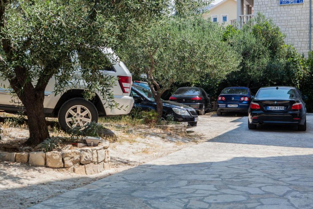 Apartments Agava-Mirjana Omiš Buitenkant foto