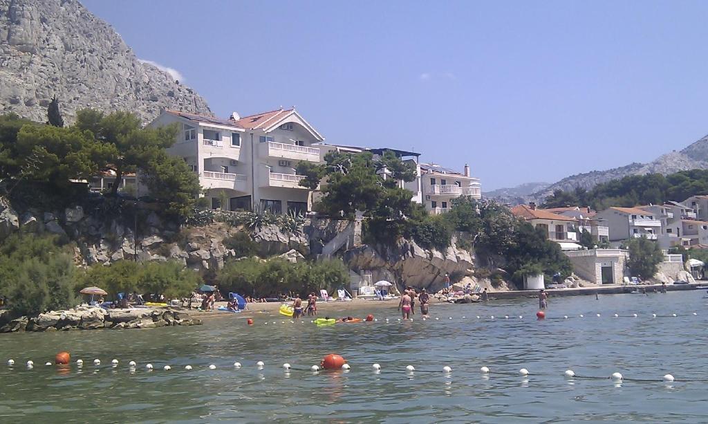Apartments Agava-Mirjana Omiš Buitenkant foto